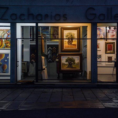 Zacharias Gallery