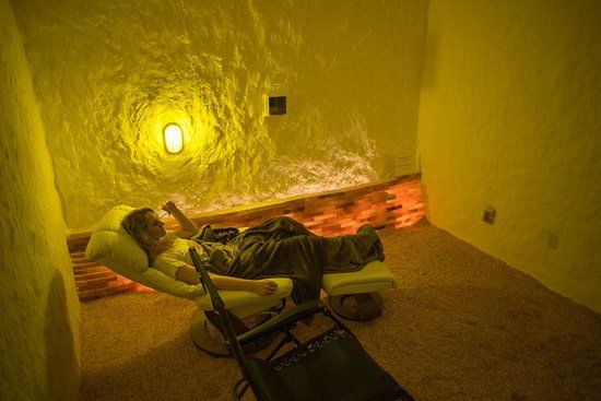 Jon'Ric International Wellness & Salt Spa