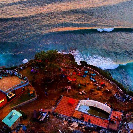 Sunset Point Uluwatu