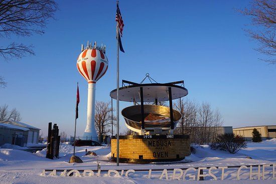World's Largest Cherry Pie
