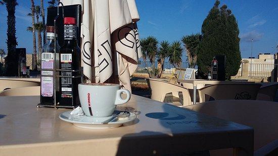 Ta Dbiegi Cafetteria