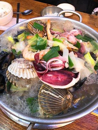 Ilsan Bakseunggwang Choe River Seafood Noodles Soup