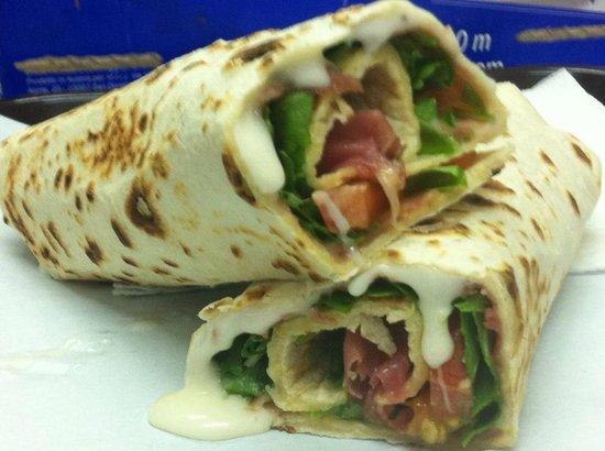 Sedicipiadina