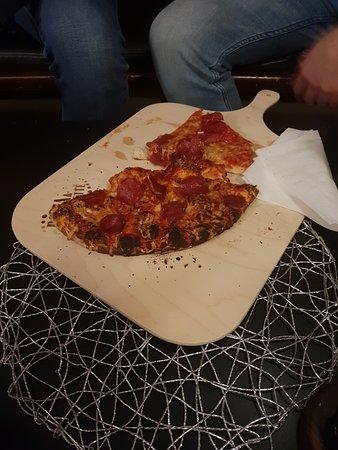 Cafe Pub Iglu Pinguin