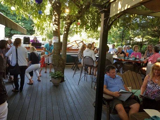 Oliver's and Planck's Tavern