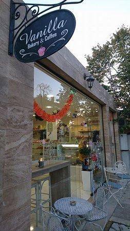 Vanilla bakery & coffee
