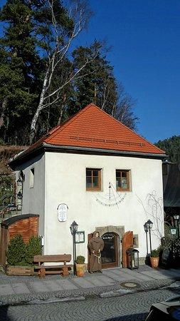 Historische Gaststatte Kleine Burg