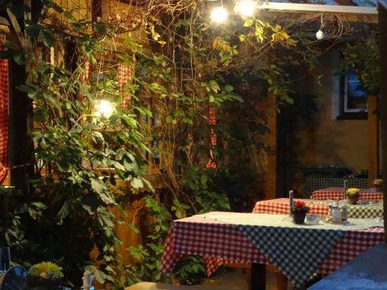 Grinzing Heurigen am Steinberg