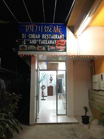 Si Chuan Restaurant & Takeaway