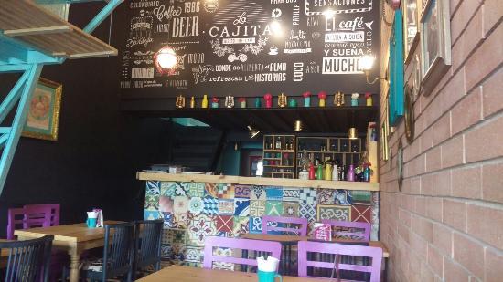 La Cajita 1986 Bistro
