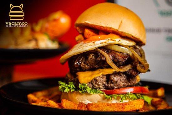 Vacamoo Gourmet Burgers