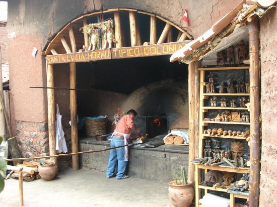 Santa Lucia Horno Colonial