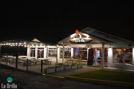 La Orilla resto-café