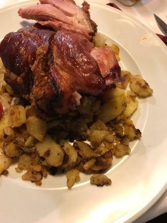 Hotel Restaurant Hell