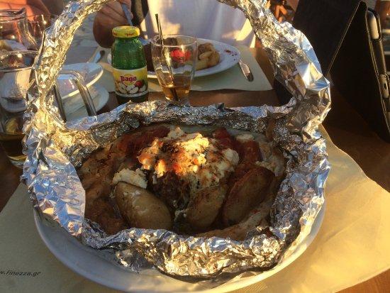 Medusa Seaside Restaurant All Day Bar