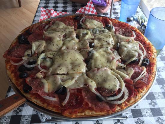 Windy City Grill and Pizza