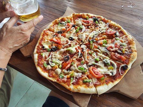 D' Bale Juice and Salad