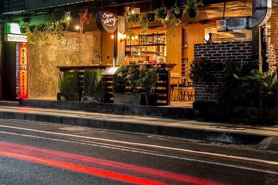 Bagus Warung Seminyak