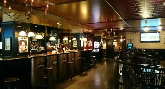 Hanigan's Irish Tavern