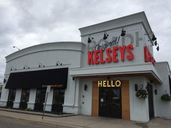 Kelsey's Neighborhood Bar & Grill