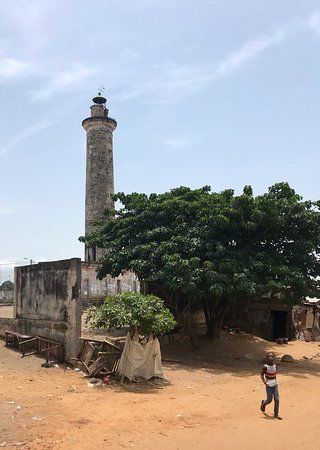 Phare de Grand-Bassam