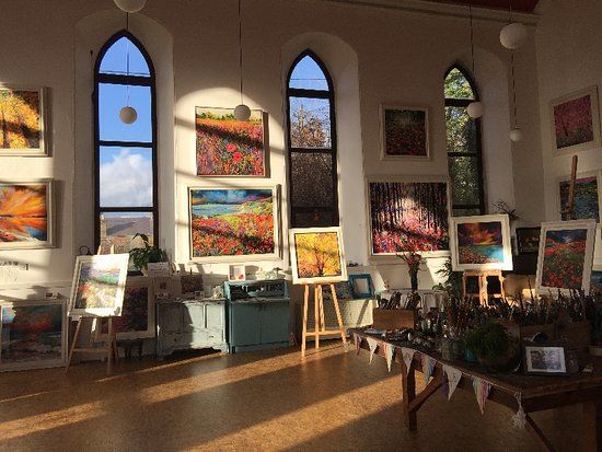 Julie Dumbarton Fine Art Painter