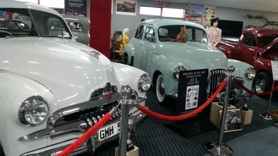 Hillsborough Car Museum and Mini Golf