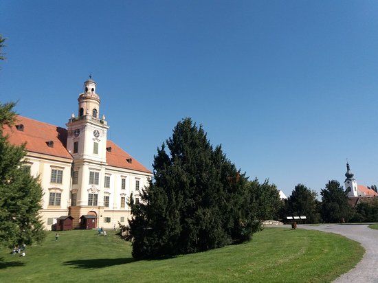 Prandau-Normann Castle