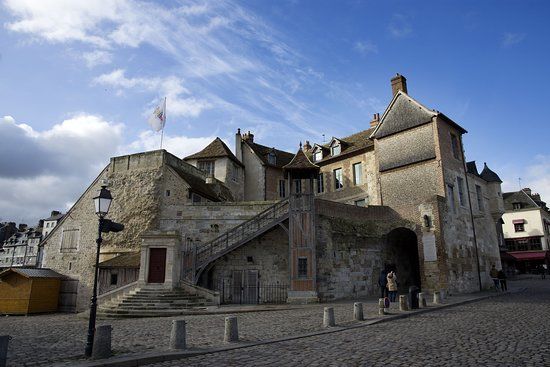 Memorial Samuel de Champlain