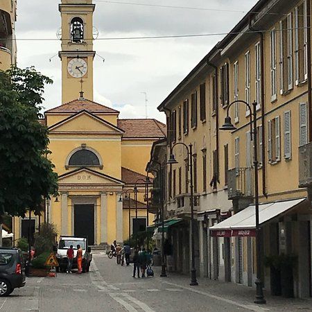 Santi Pietro e Paolo Church