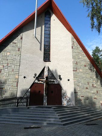 Pomnik upamiętniający ofiary niemieckiego obozu przesiedleńczego