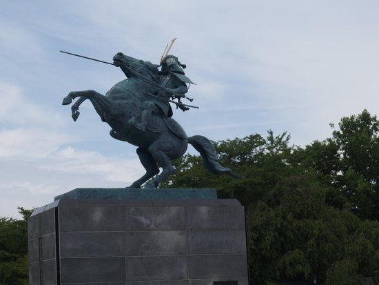 Mogami Yoshiaki Horse-riding Statue