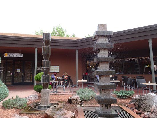 The Shops at Hyatt Pinon Pointe