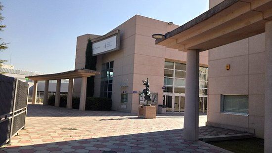 el Espacio Cultural MIRA