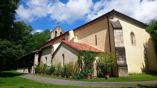 Church of Santa Maria de Llas