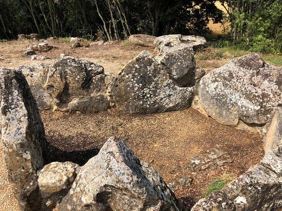 Dolmen De Los Llanos