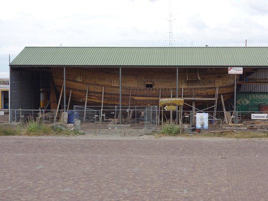 Willem Barentz expeditieschip