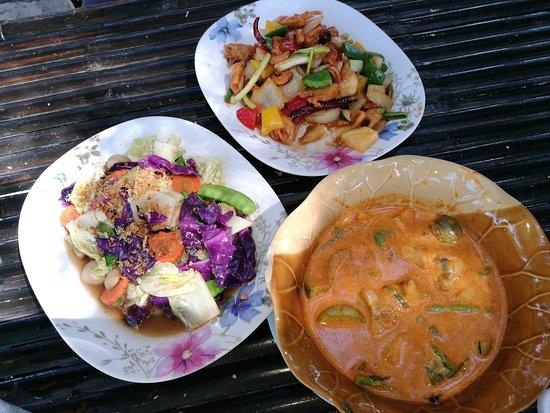 Laemya Bar & Restaurant