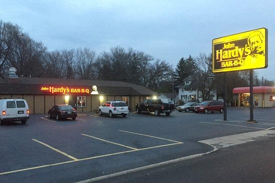 Hardy's Bar-B-Q