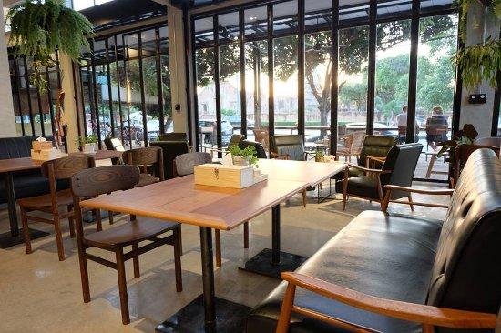 Say Cafe and Gallery