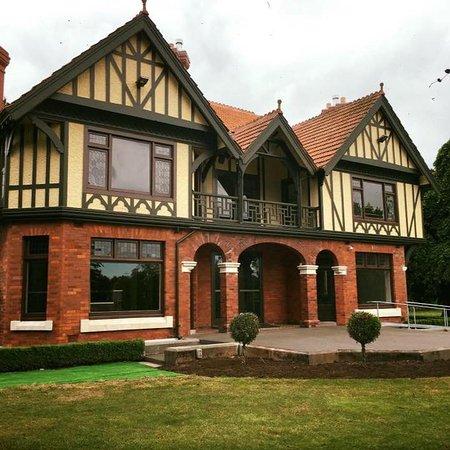 Mona Vale Homestead & Pantry