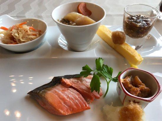 Kanayama Mizuumi Log Hotel Larch Restaurant la Montagne