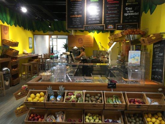 Chiquita Fruit Bar Bologna