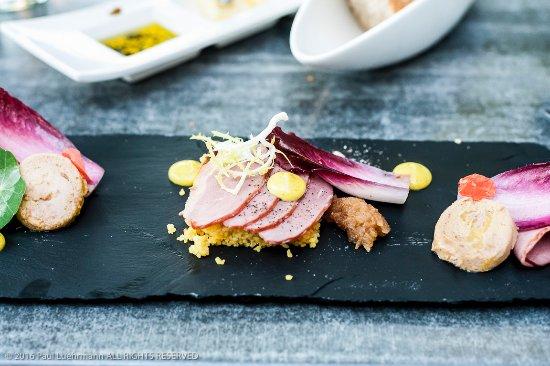 Restaurant FINE food and wine