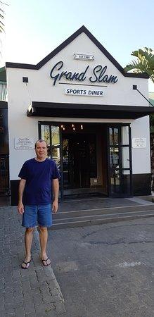 Grand Slam Sports Diner