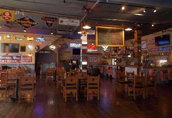 Eagle Bar & Steakhouse