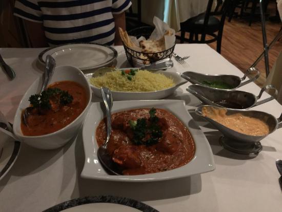 Mandovi Indian Cuisine