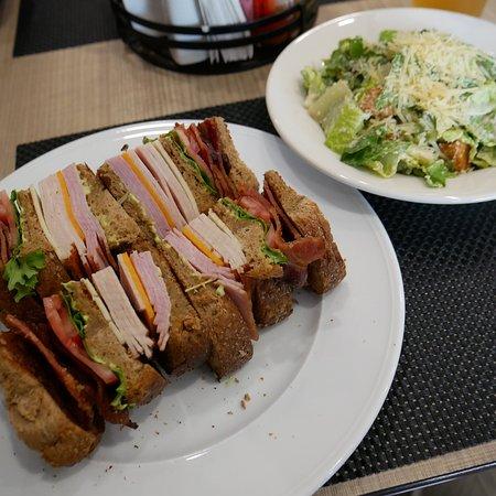 Palettes Gallery and Bistro