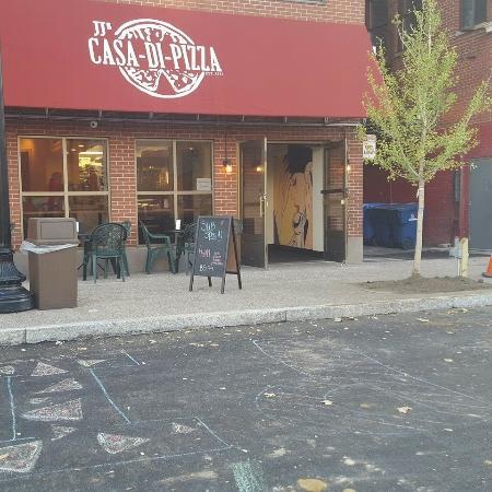 JJ's Casa-Di-Pizza