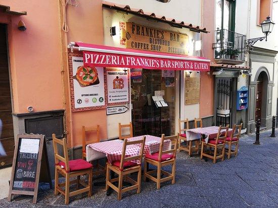 Frankie's Bar Pizzeria